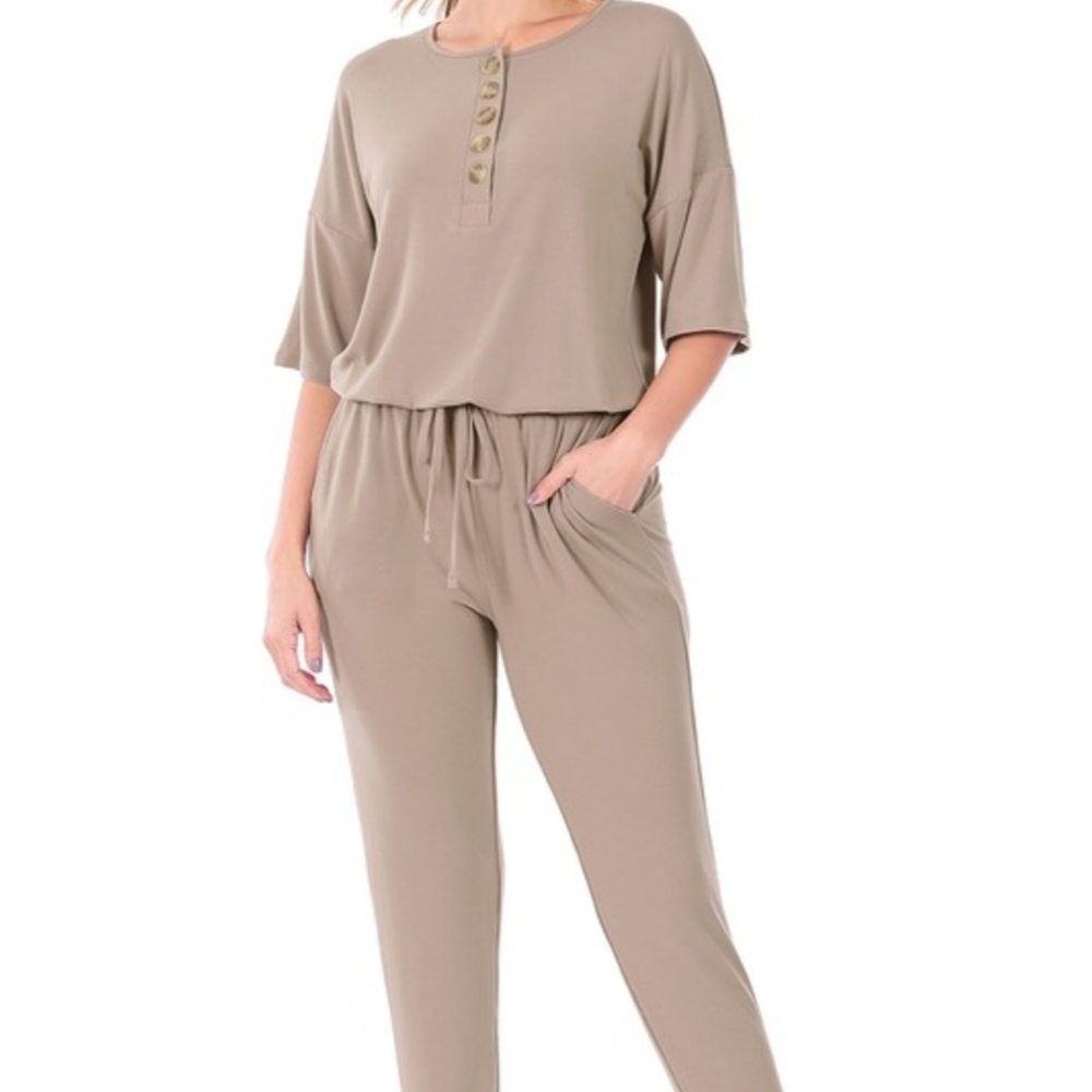 CLOSET CLOSING SALE! Jogger Jumpsuit